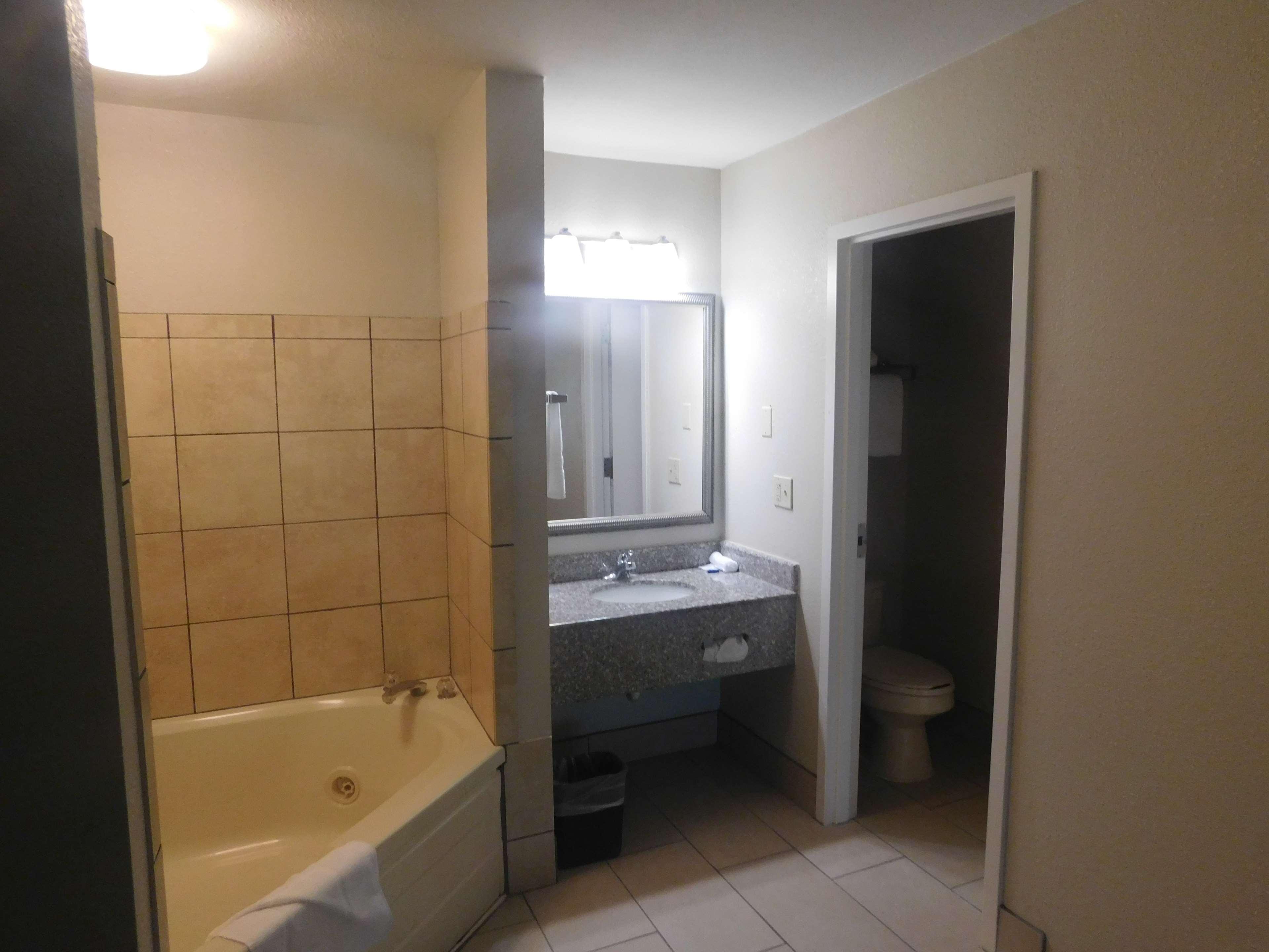 Best Western Shenandoah Inn Newnan Εξωτερικό φωτογραφία