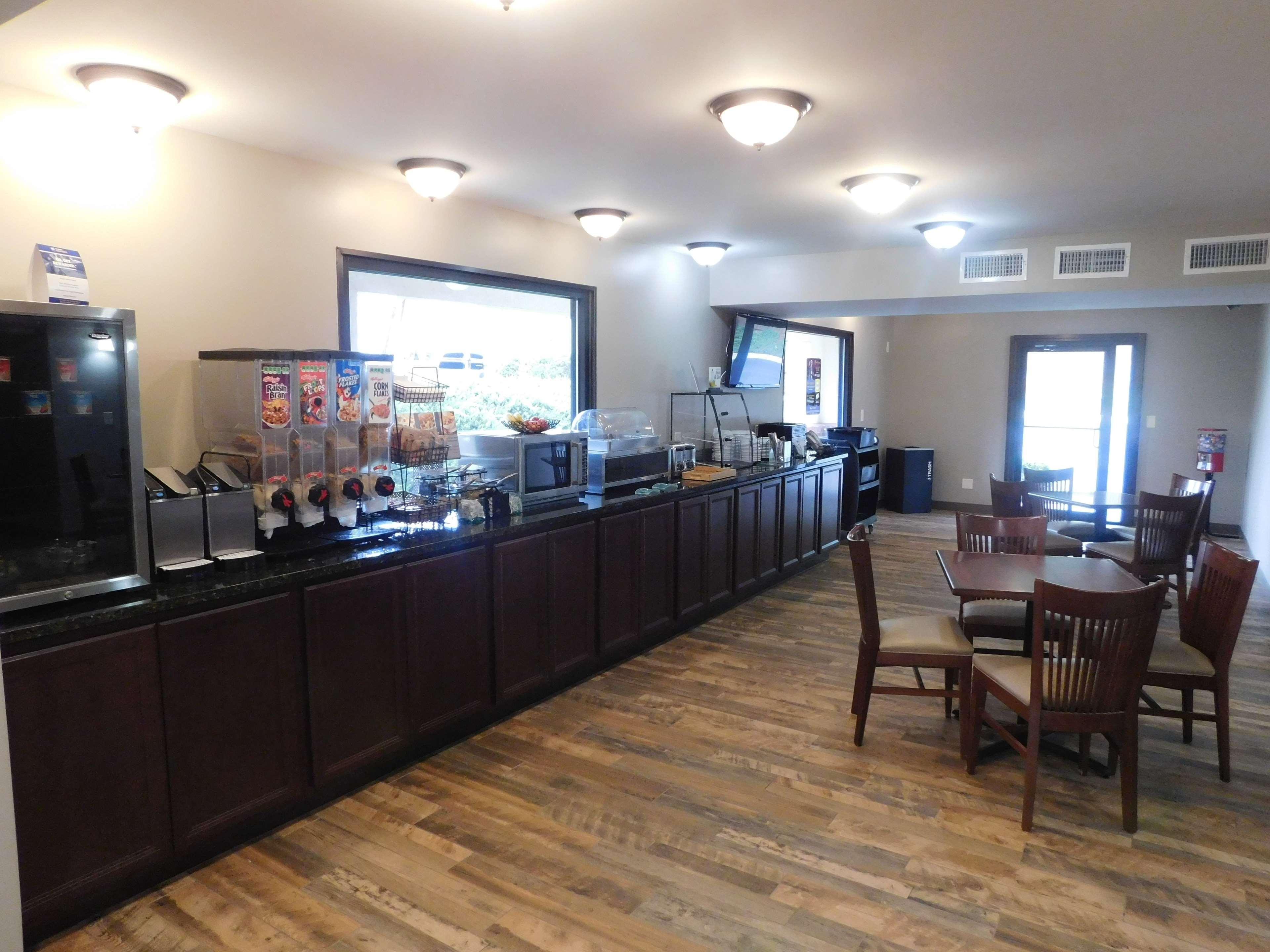 Best Western Shenandoah Inn Newnan Εξωτερικό φωτογραφία