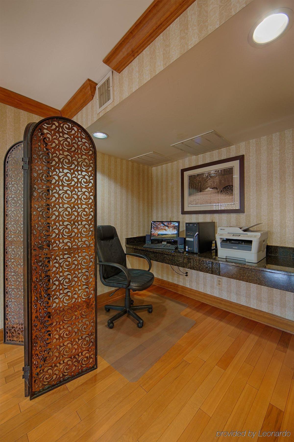 Best Western Shenandoah Inn Newnan Εξωτερικό φωτογραφία